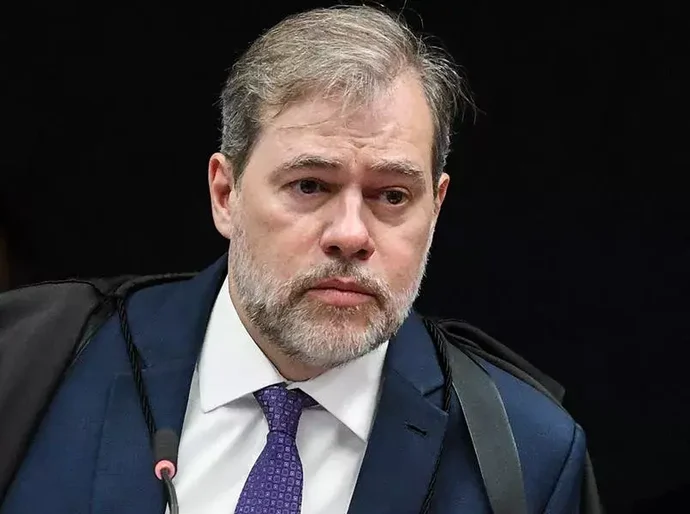 Master: Investigadores temem destruição de provas com vaivém de Toffoli