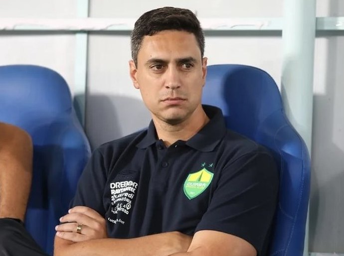 Quem é Bernardo Franco, novo técnico do Cuiabá