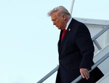 Após acordo de paz fracassar, Trump ameaça 'bloquear' Estreito de Ormuz e Irã fala em resposta 'severa'