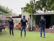 Veja Vídeo: Escândalo do padre e da noiva; Polícia cumpre mandados contra suspeitos de espalhar vídeo íntimo