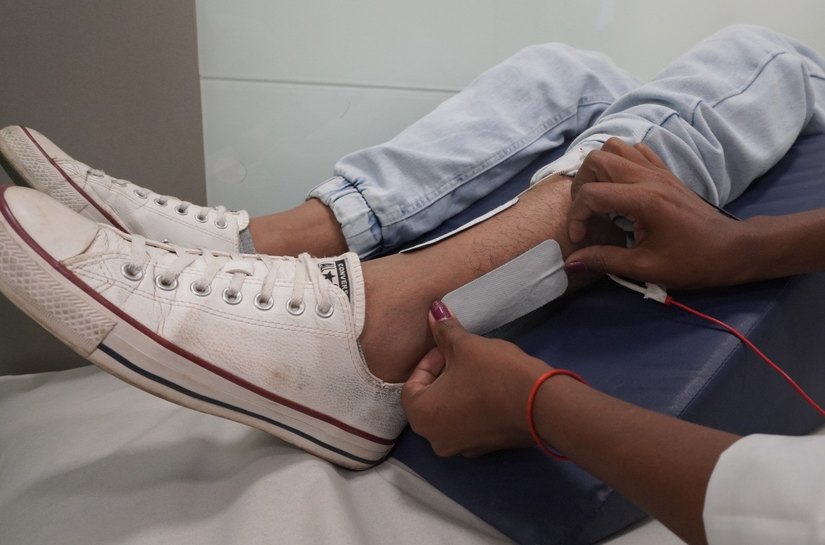 Com média de 10 mil atendimentos mensais, Fisioterapia da Unimed Cuiabá oferece cuidado humanizado
