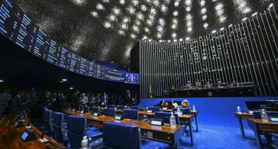 Após acelerar rito, Senado inicia hoje votação da PEC da Segurança