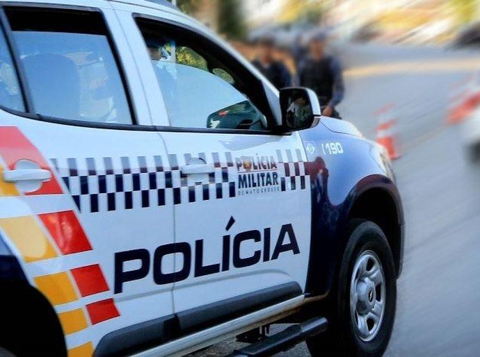 Polícia Militar prende dois homens por sequestro e tortura de motociclista de aplicativo
