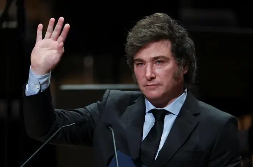 O que muda com novas regras para imigrantes anunciadas por Milei na Argentina