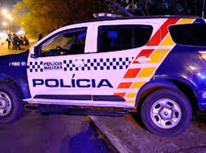 Motociclista é preso pela PM fazendo entrega de drogas delivery em Cuiabá