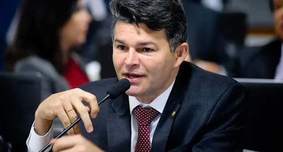 Medeiros rejeita Janaína, expõe passado de Riva e alerta para “traição na direita” em MT