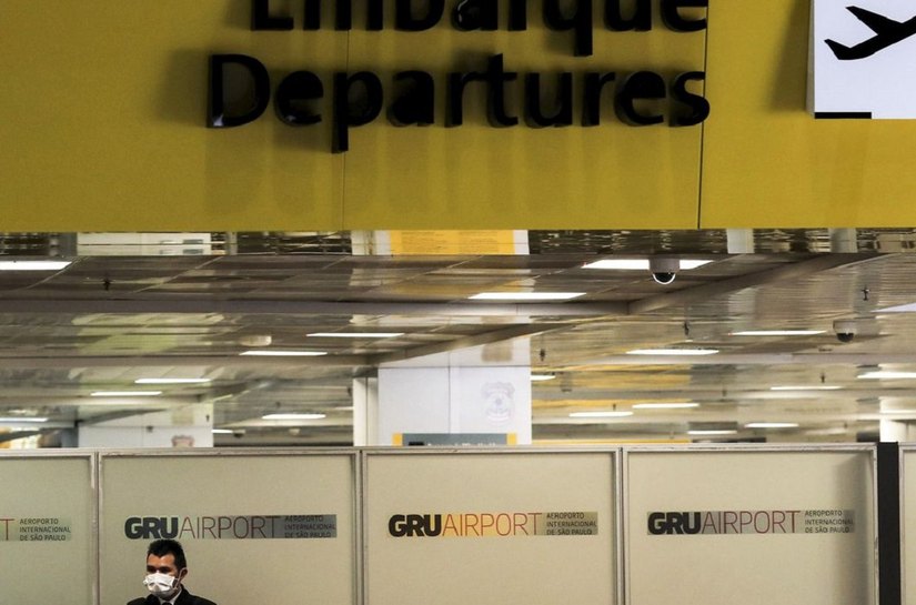Regras sanitárias para entrar no Brasil serão adiadas em uma semana