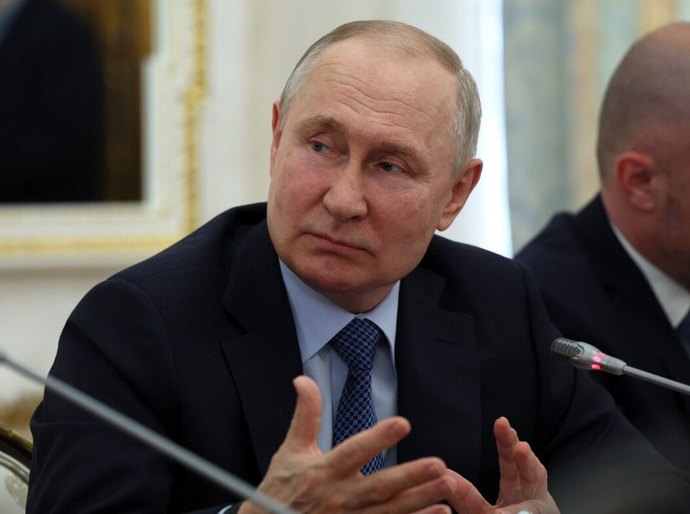 Putin diz que contraofensiva da Ucrânia “falhou completamente”