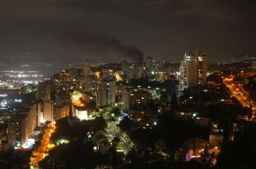 Guarda Revolucionária do Irã diz ter atingido refinaria em Israel