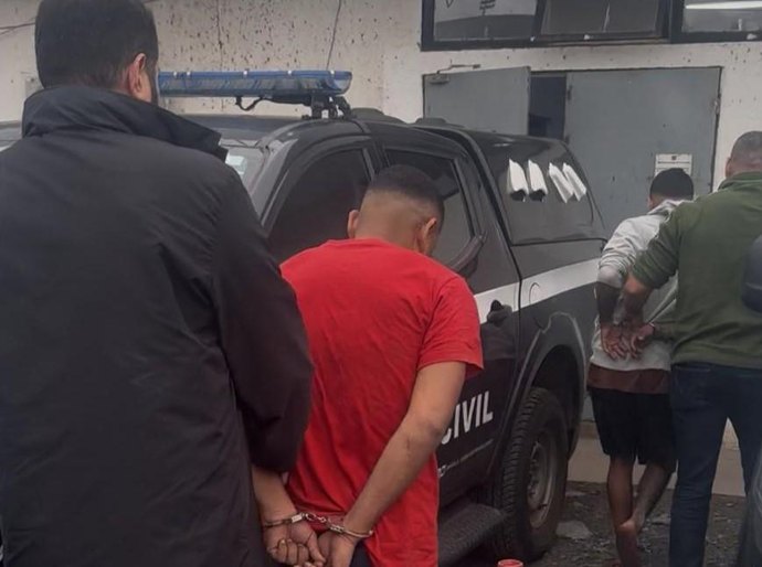 Polícia Civil prende suspeitos de furto a construtora em Cuiabá