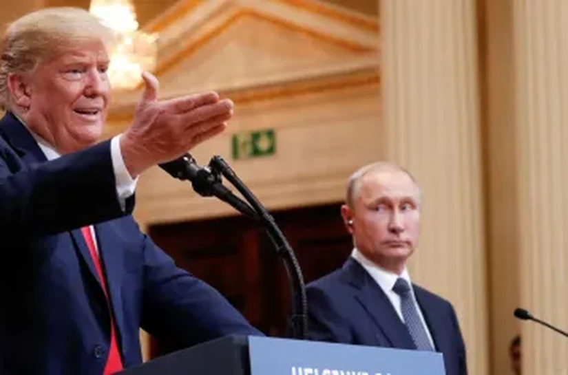 Rússia faz alerta sobre 'retórica nuclear' após Trump mover submarinos
