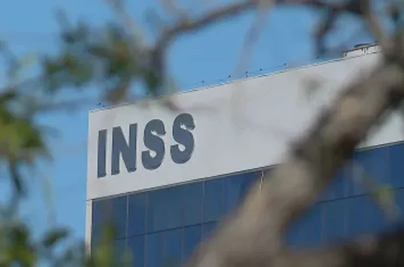 Oposição mira Lupi, irmão de Lula e ministros em pedidos na CPMI do INSS