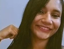 Amiga encontra jovem morta dentro de casa no interior de MT; Polícia investiga feminicídio