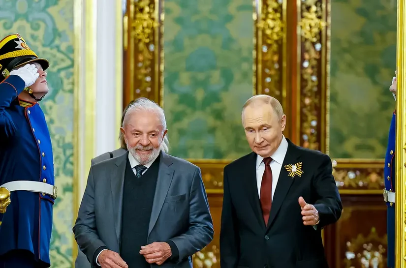 Lula fala por telefone com Putin e discute guerra na Ucrânia