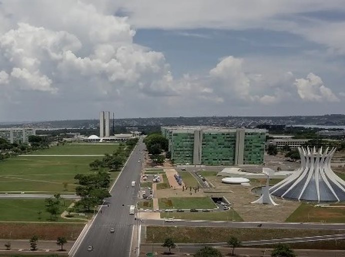 Governo federal prepara reforma administrativa