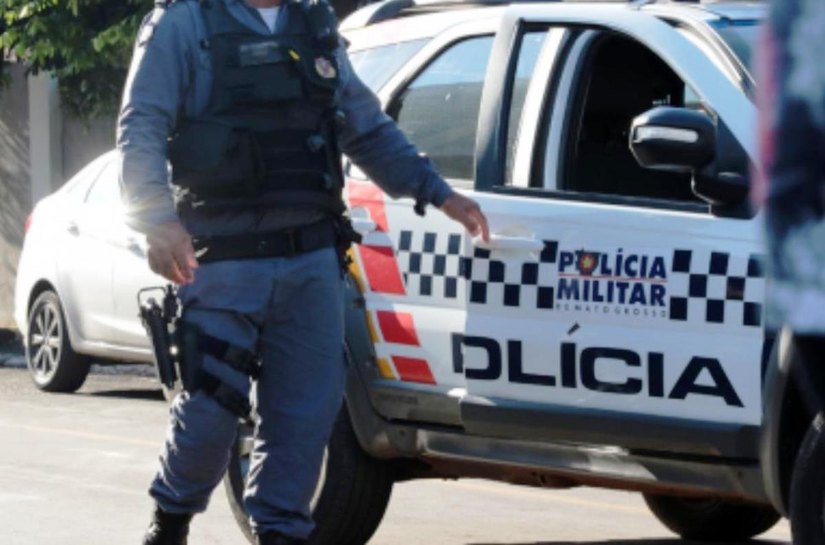 Padrasto é preso após ameaçar enteada com arma de fogo