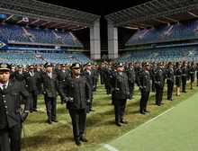 Governo de MT promove 1.015 oficiais e praças da Polícia Militar em solenidade alusiva à Tiradentes