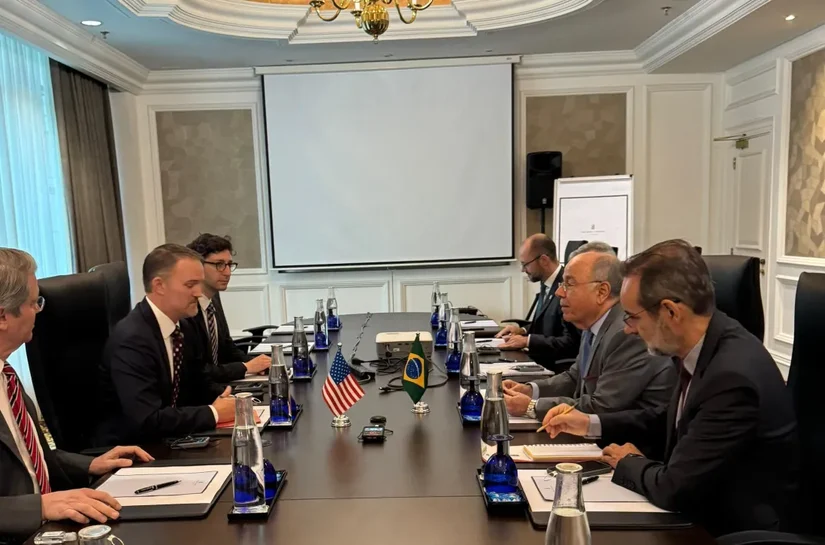 Delegações do Brasil e EUA iniciam negociações sobre tarifaço