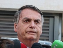 Moraes autoriza Bolsonaro a ir ao velório da mãe do presidente do PL