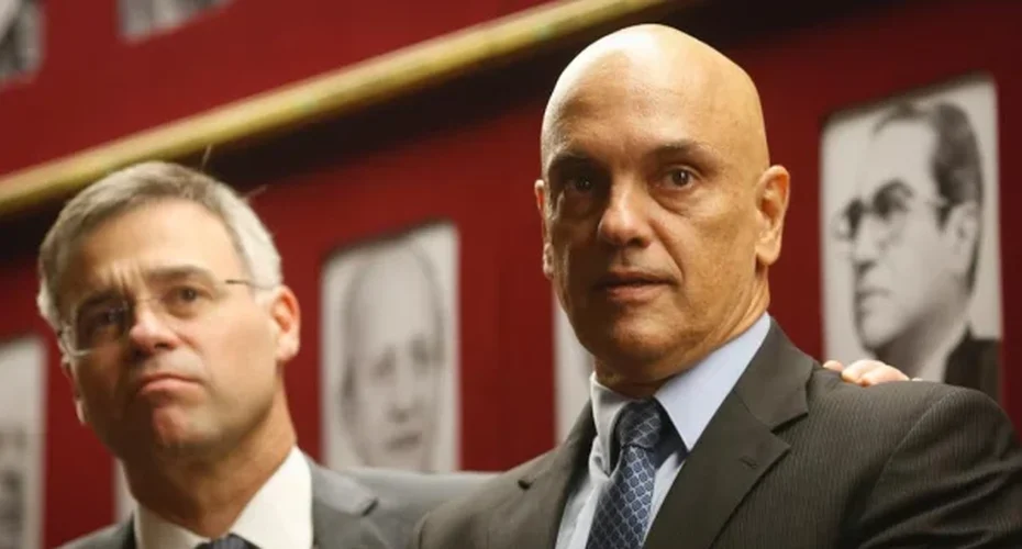 Mendonça libera para plenário julgamento de caso Moraes