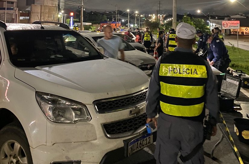 Operação Lei Seca termina com cinco motoristas presos por embriaguez em Cuiabá