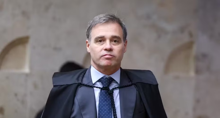 Mendonça determina prorrogação da CPMI do INSS e dá 48 horas para Alcolumbre oficializar decisão