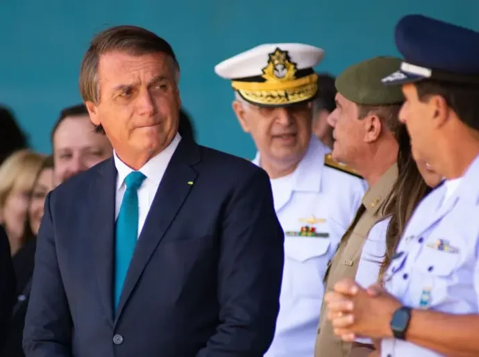 MP Militar pede ao STM perda dos postos e patentes de Bolsonaro, Heleno, Braga Netto e outros condenados por trama golpista