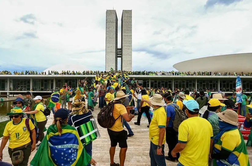 Anistia 'light': entenda proposta que exclui Bolsonaro de perdão por 8/1