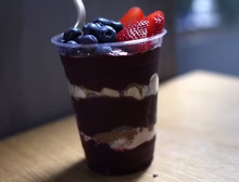 Açaí brasileiro pode virar alimento de luxo nos EUA com tarifaço de Trump
