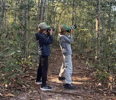 Observadores mirins realizam expedição em busca de aves e testemunham biodiversidade de MT