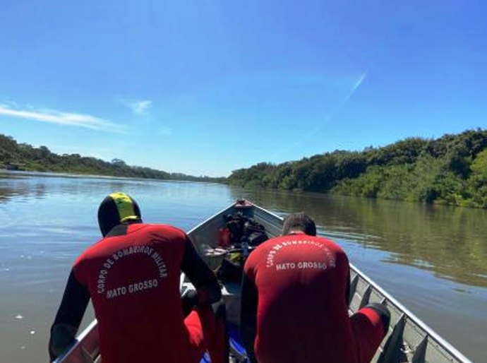 Corpo de homem de 45 é encontrado nesta terça feira, 23, pelo Corpo de Bombeiros, após se afogar no rio Cuiabá