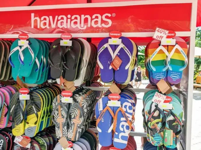 Por que nova campanha da Havaianas levou grupos de direita a pedirem boicote à marca