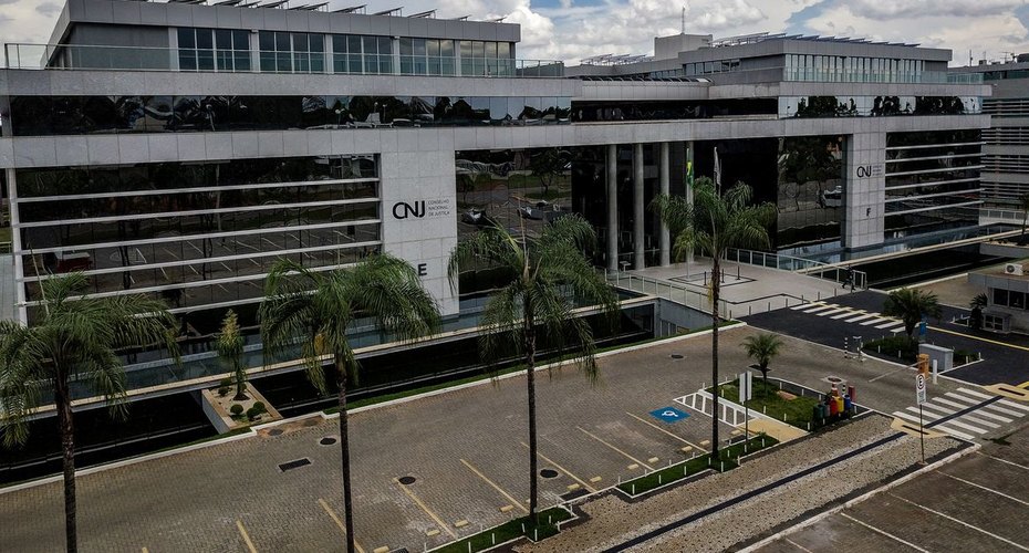 CNJ acaba com aposentadoria compulsória como punição máxima para juiz