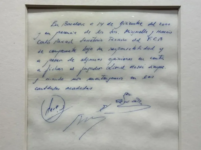 Morre Jorge Messi: a história do guardanapo em que o pai de Messi assinou com o Barcelona o acordo que mudou o futebol
