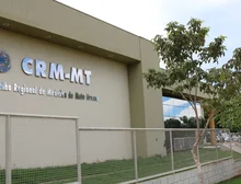 “Doutoras” de papel: irmãs são presas ao tentar enganar o CRM-MT com diplomas falsos de medicina em Cuiabá