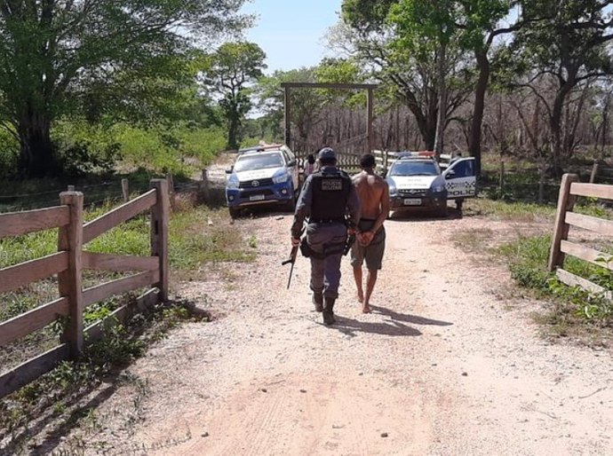 Tarado é preso em sua Pousada, em Poconé, após obrigar duas menores a manter relações sexuais