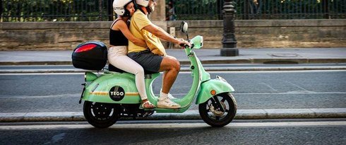 Ciclomotores deverão ser emplacados a partir de janeiro de 2026 para circular regularmente