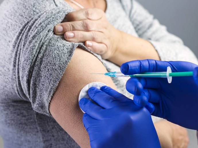 Governo dos EUA planeja vacinação contra a Covid-19 no final de outubro