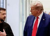 Zelensky diz negociar mega-acordo sobre compra de drones e armas com Trump
