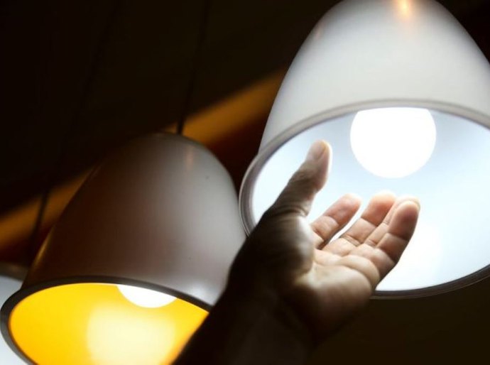 Com crise hídrica, Aneel mantém em setembro bandeira vermelha 2, a mais cara