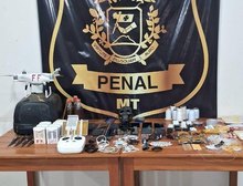 Policiais penais apreendem 16 celulares e evitam entrada de outros ilícitos na Penitenciária de Rondonópolis, MT