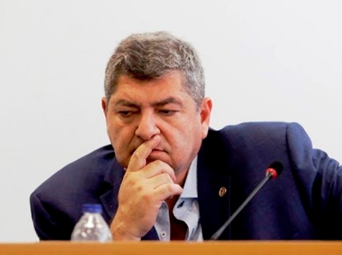 Conselheiros afastados pressionam presidente do TCE/MT para que não forneça dados de 15 linhas telefônicas ao STJ