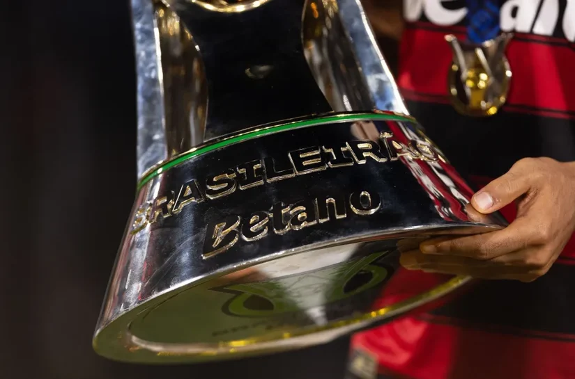 Brasileirão: Ceará e Fortaleza rebaixados; Inter, Santos e Vitória escapam