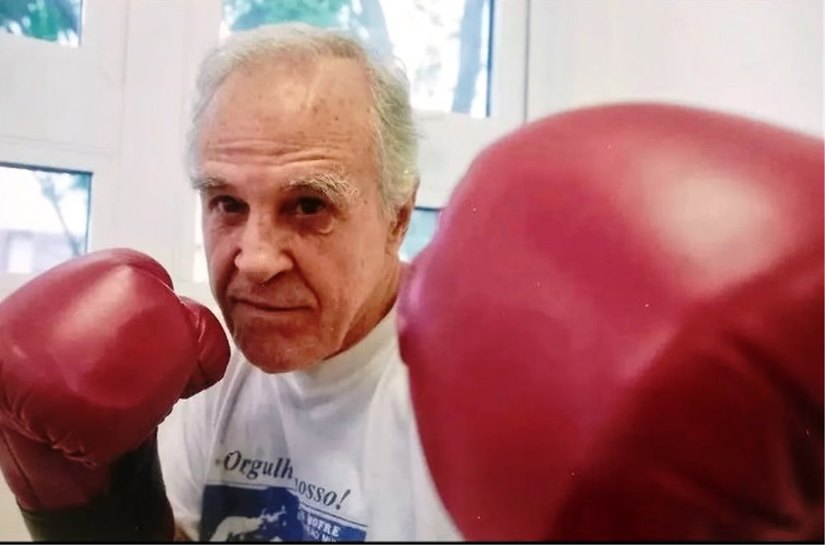 Éder Jofre, ex-pugilista e campeão mundial de boxe, morre aos 86 anos em SP