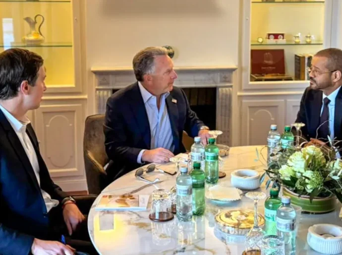 Estados Unidos e Irã iniciam negociações consideradas cruciais para evitar conflito