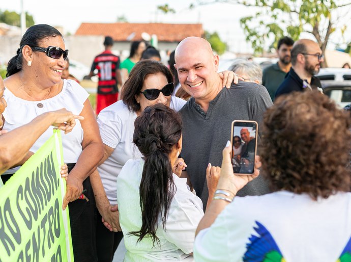 Abílio entrega revitalização do Centro Comunitário e anuncia novo posto de saúde no bairro Cidade Verde em Cuiabá