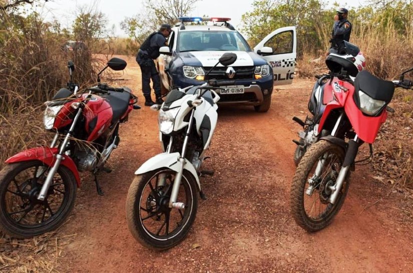 PM recupera três motocicletas roubadas durante operação em área de chácaras na região da Guia