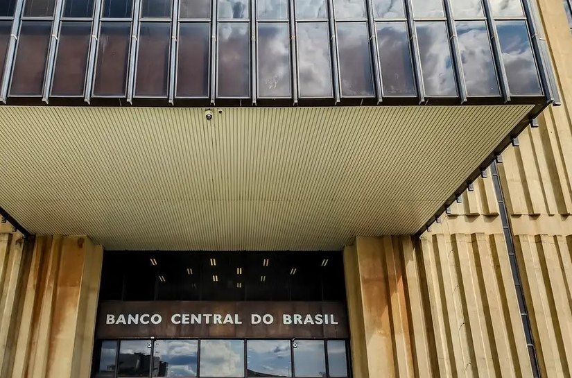 Mercado financeiro projeta inflação de 3,88% em 2024