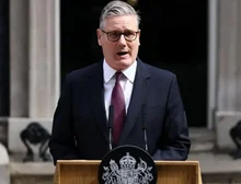 Primeiro-ministro do Reino Unido, Keir Starmer, renuncia ao cargo