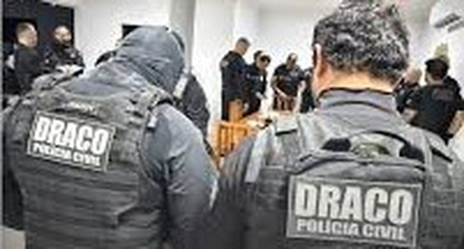 Polícia Civil deflagra operação contra grupo ligado à facção criminosa e sequestra quase R$ 3 milhões em bens